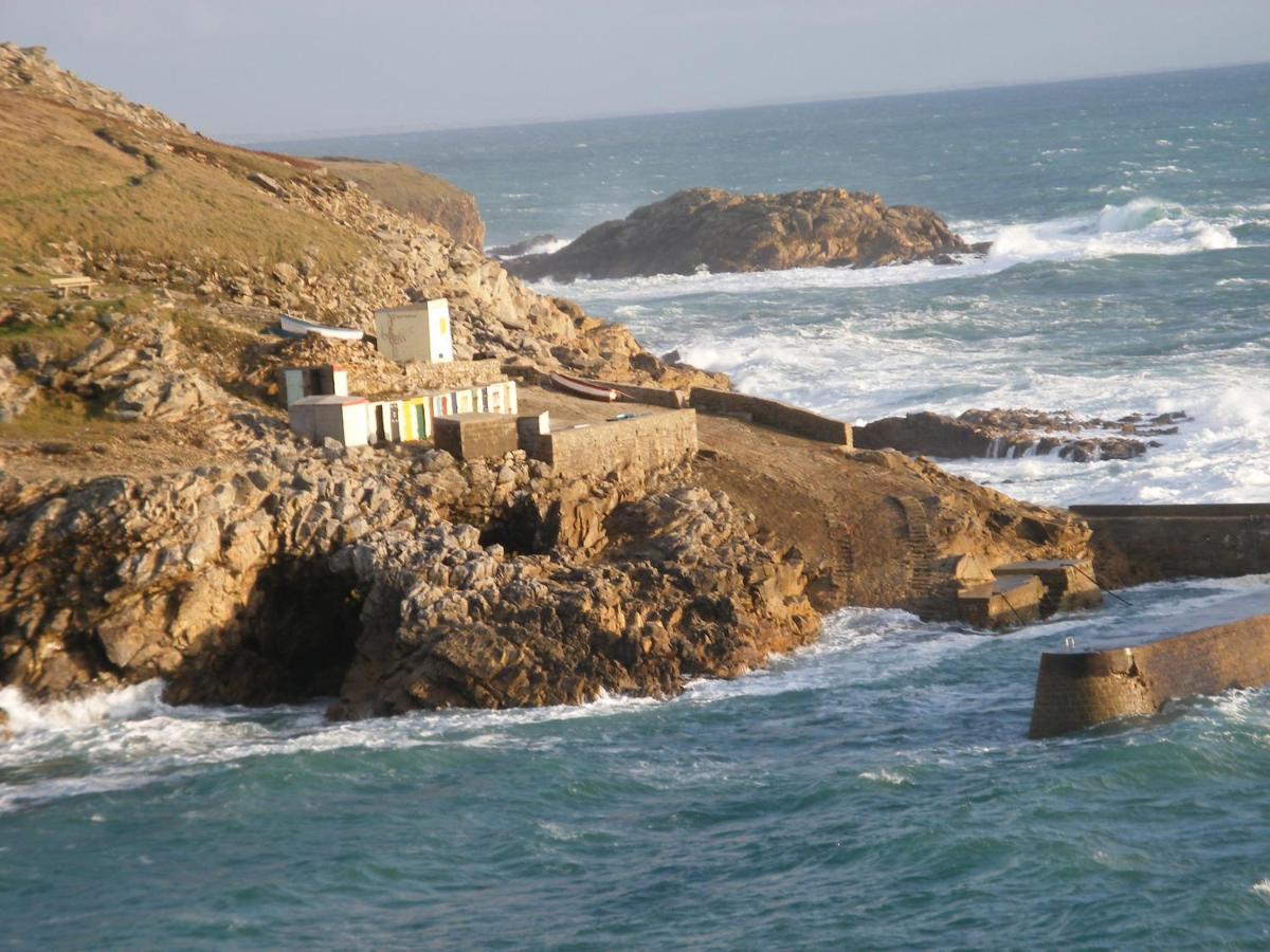 Les Chambres D'Hotes Du Cosquer Beuzec-Cap-Sizun Exterior foto